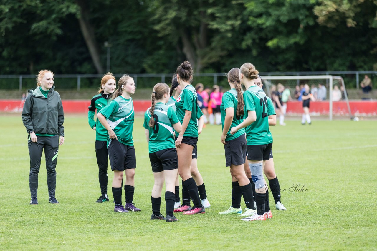 Bild 300 - Loewinnen Cup
